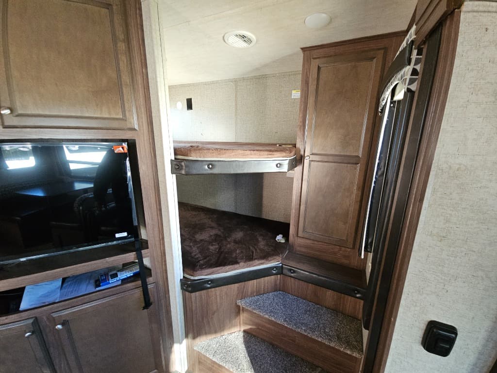 2018 2018 undefined undefined - thumbnail 13