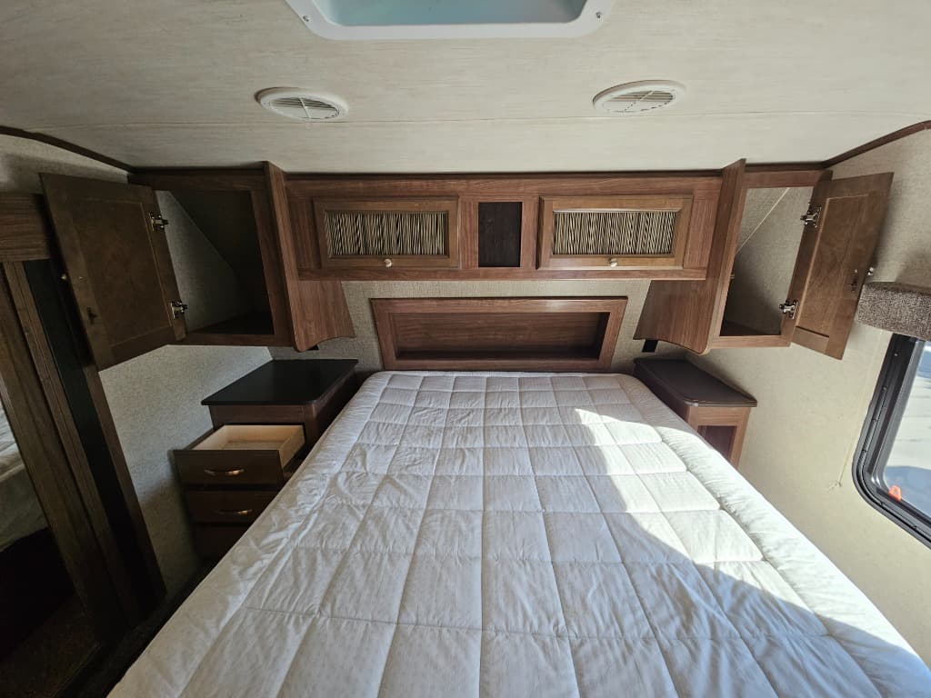 2018 Heartland RV 2018 Heartland RV Pioneer - thumbnail 37