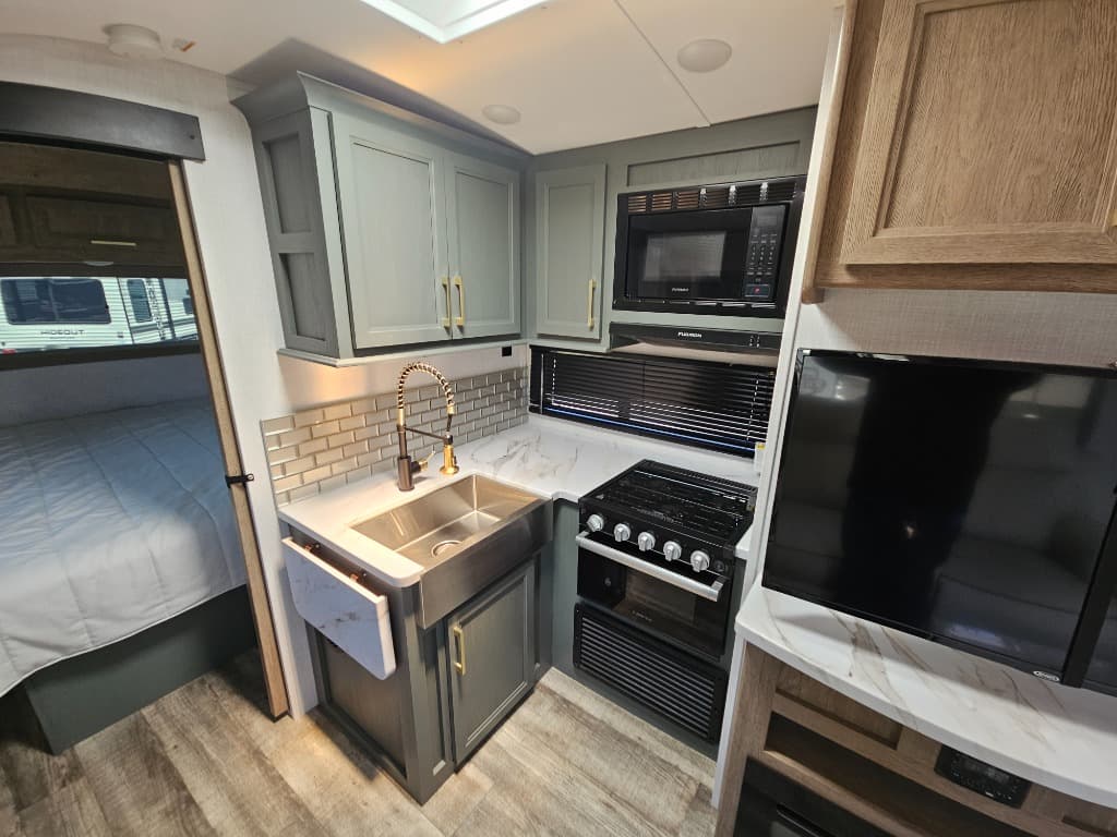 2024 Dutchmen 2024 Dutchmen Eddie Bauer - thumbnail 18