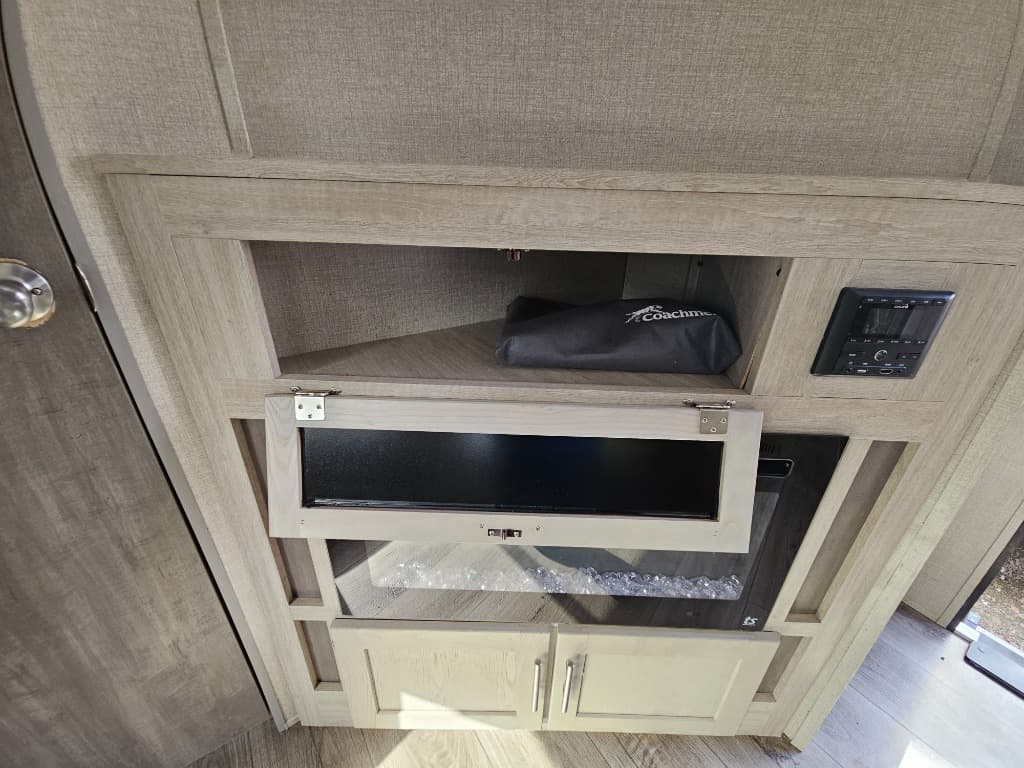 2022 Coachmen 2022 Coachmen Catalina Legacy - thumbnail 16