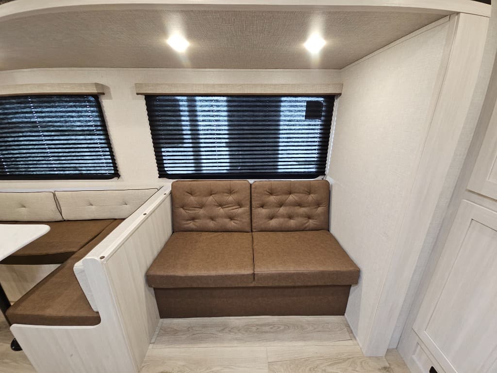 2025 Forest River 2025 Forest River Surveyor Camp Series - thumbnail 10