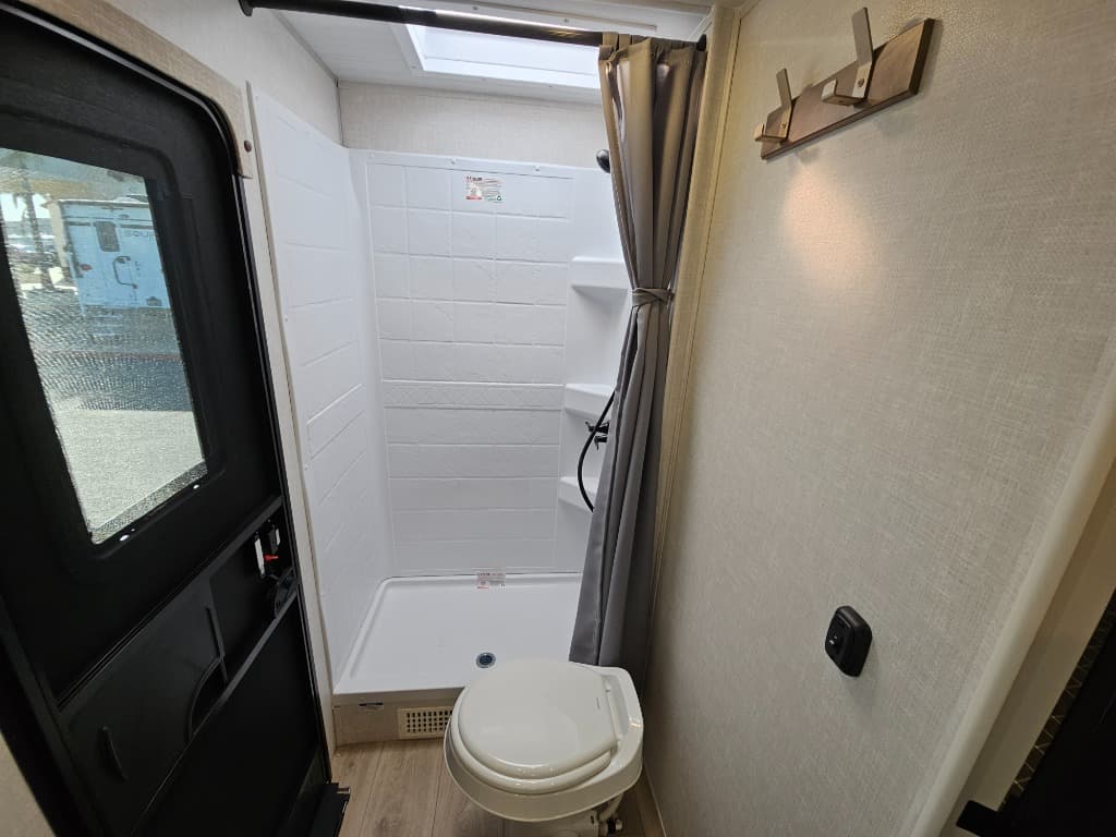 2025 Forest River 2025 Forest River Surveyor Camp Series - thumbnail 18