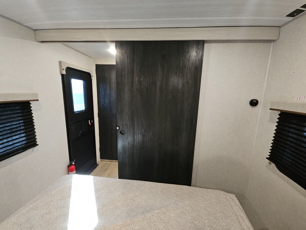 2025 Forest River 2025 Forest River Surveyor Camp Series - thumbnail 53