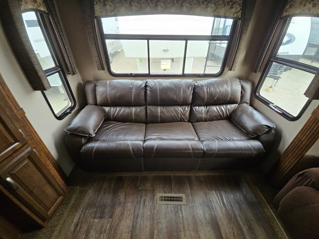 2016 Forest River 2016 Forest River Cardinal Blue Ridge - thumbnail 16