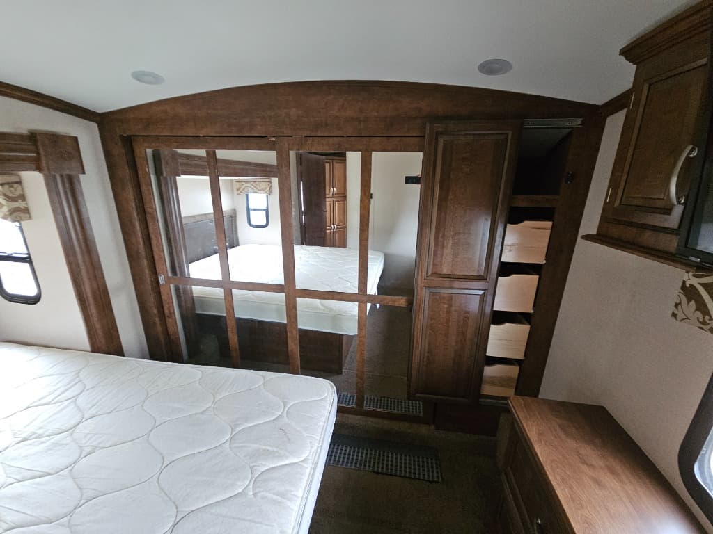 2016 Forest River 2016 Forest River Cardinal Blue Ridge - thumbnail 38