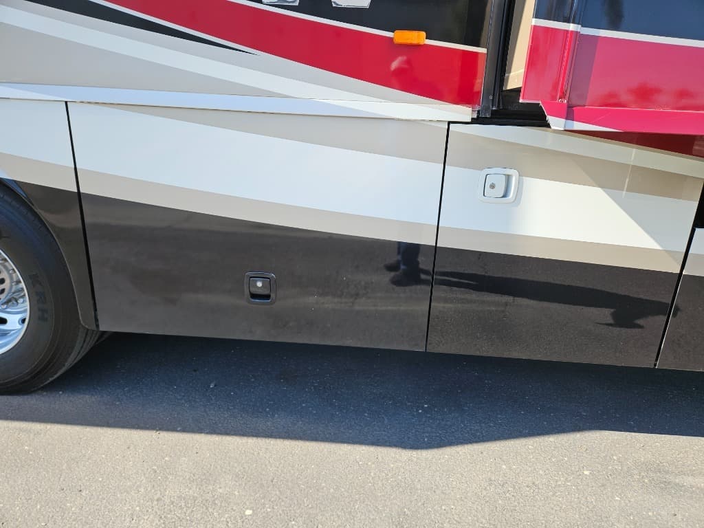 2010 Winnebago 2010 Winnebago Journey - thumbnail 12