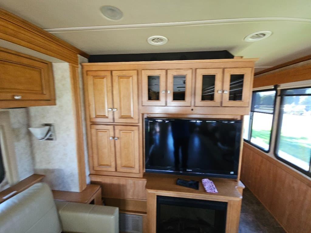 2010 Winnebago 2010 Winnebago Journey - thumbnail 49