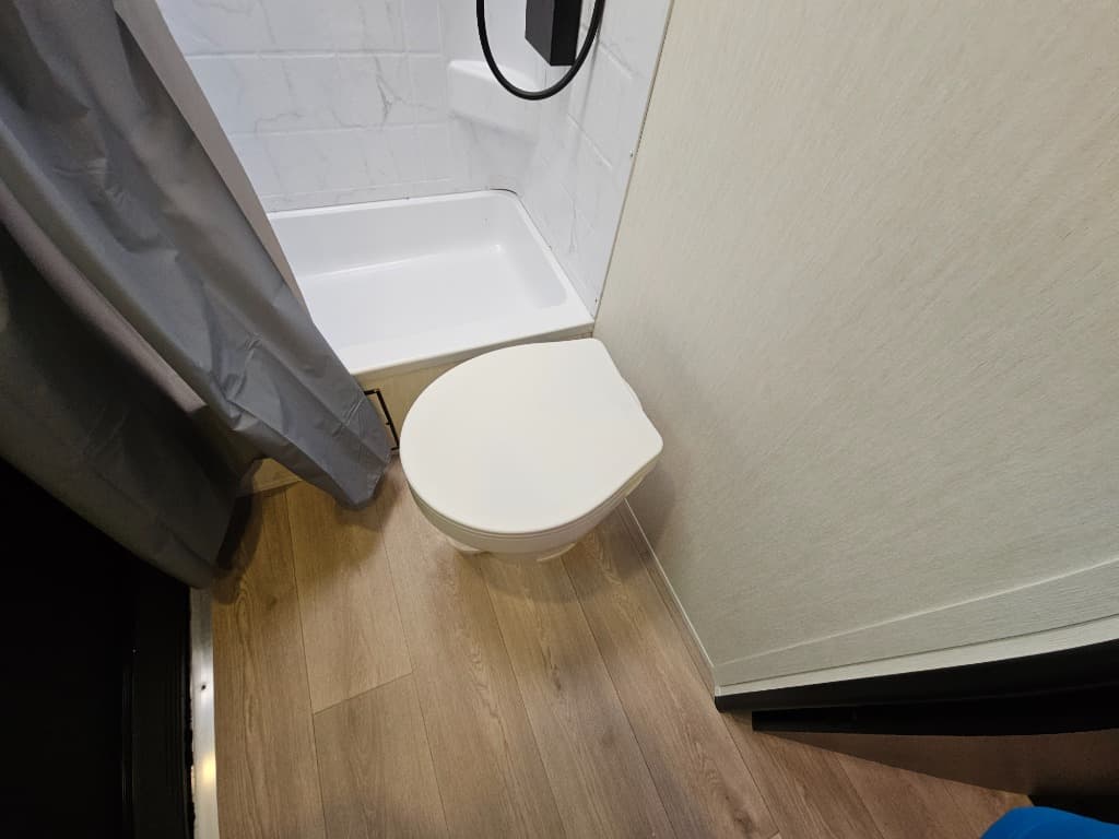 2025 Forest River 2025 Forest River Cherokee Grey Wolf Black Label - thumbnail 17