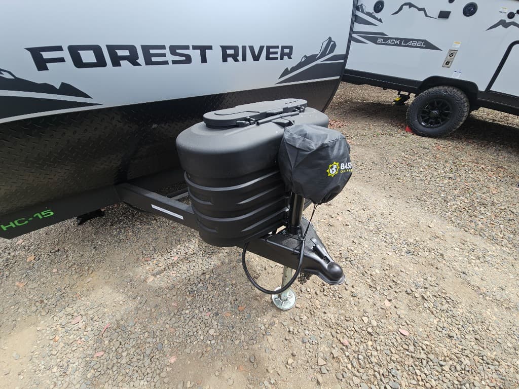 2025 Forest River 2025 Forest River Cherokee Grey Wolf Black Label - thumbnail 34