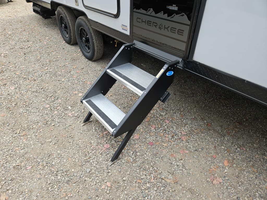 2025 Forest River 2025 Forest River Cherokee Grey Wolf Black Label - thumbnail 38