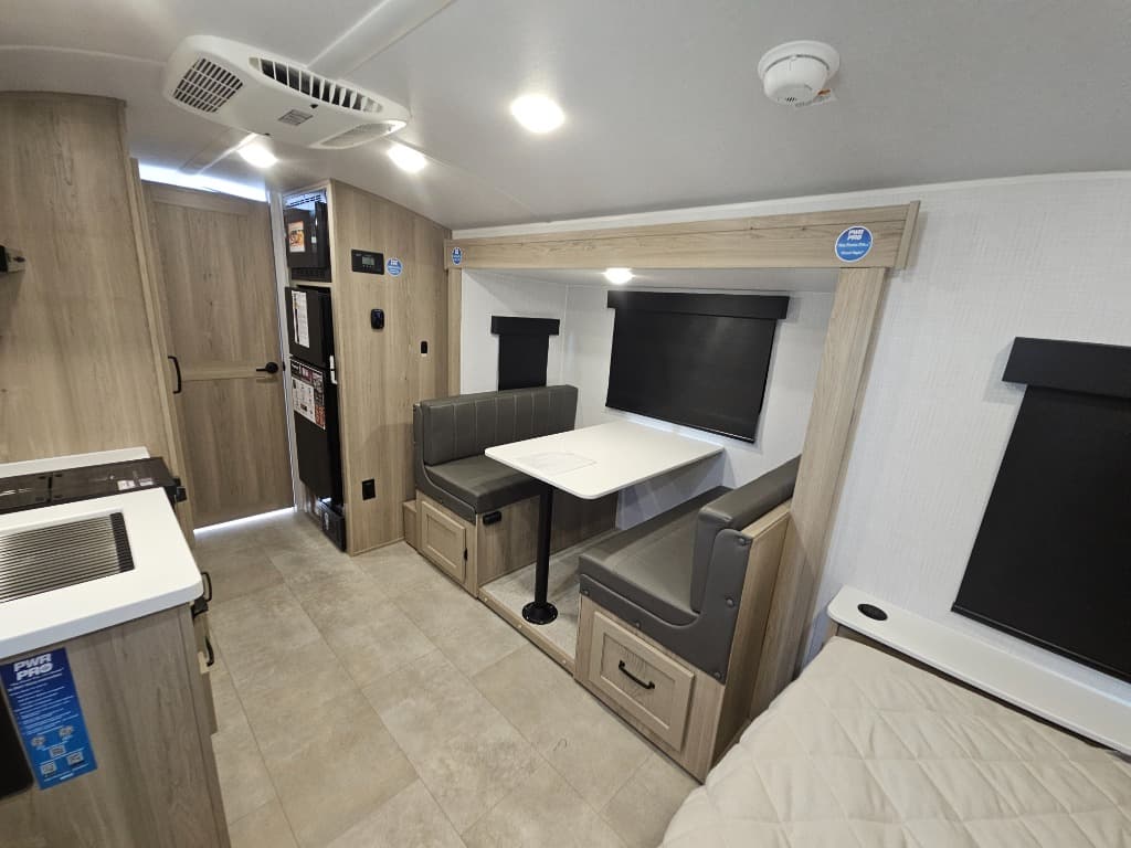 2025 Forest River 2025 Forest River Flagstaff E-Pro - thumbnail 7