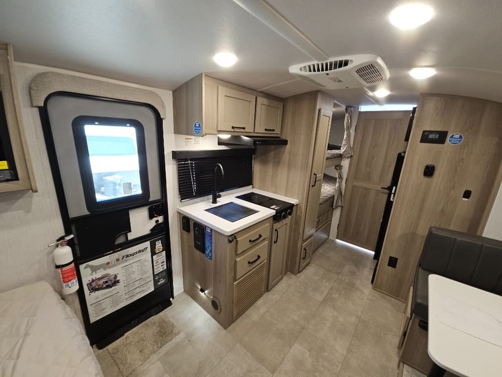 2025 Forest River 2025 Forest River Flagstaff E-Pro - thumbnail 11