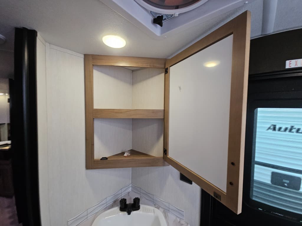 2025 Forest River 2025 Forest River Cherokee - thumbnail 24