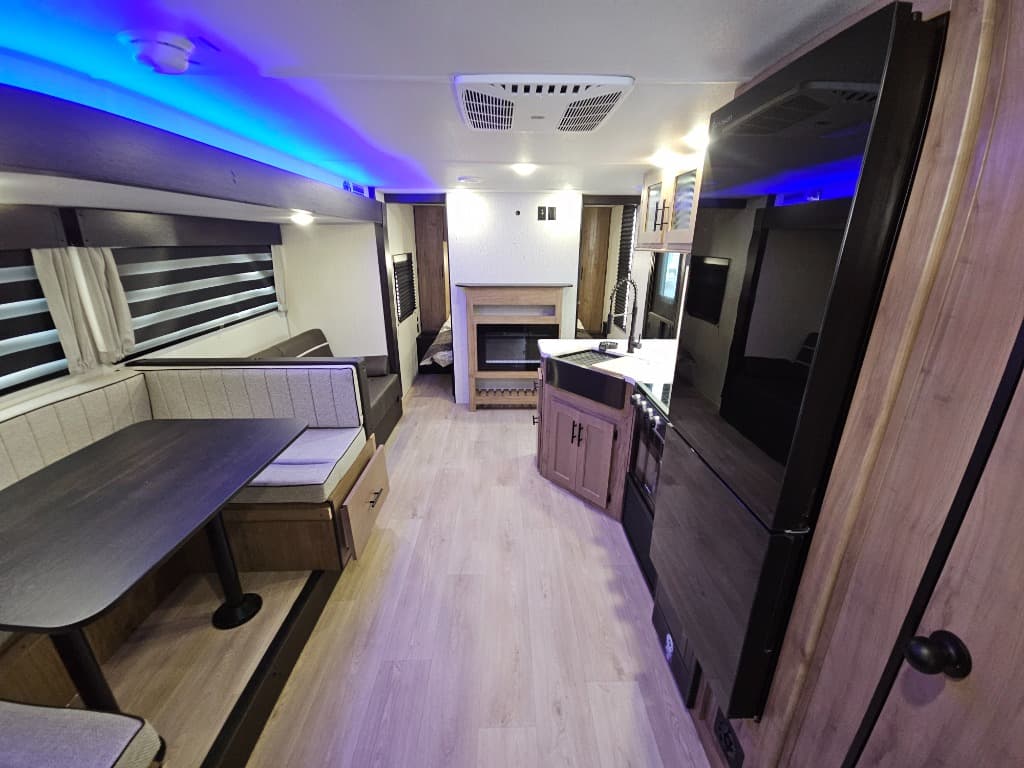 2025 Forest River 2025 Forest River Cherokee - thumbnail 27