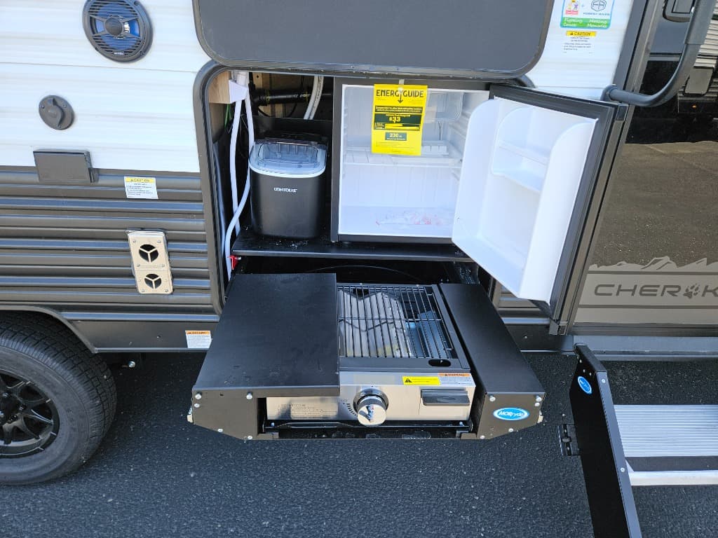 2025 Forest River 2025 Forest River Cherokee - thumbnail 61