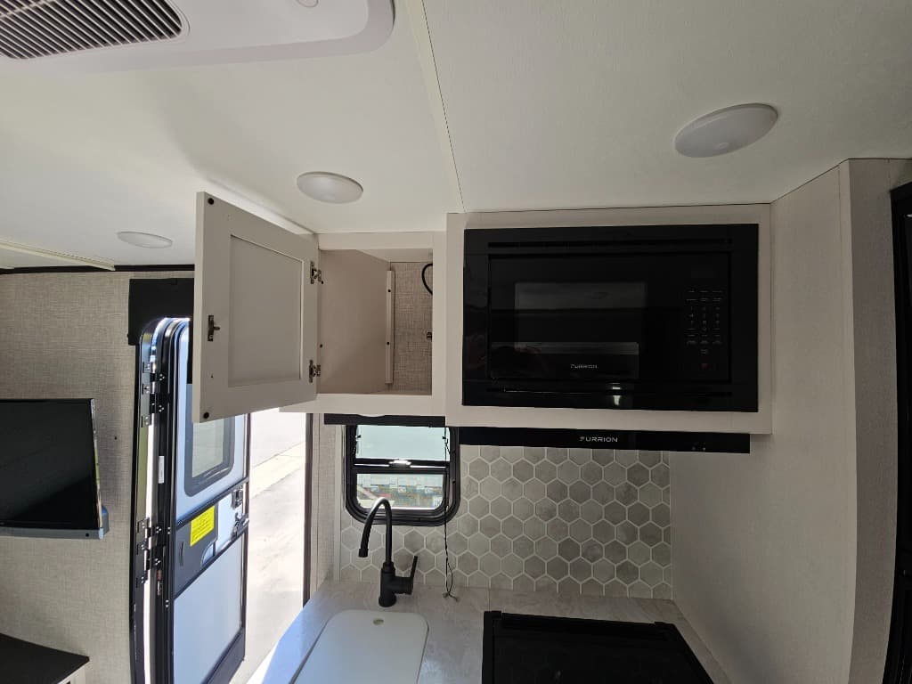 2024 Jayco 2024 Jayco Jay Feather - thumbnail 24