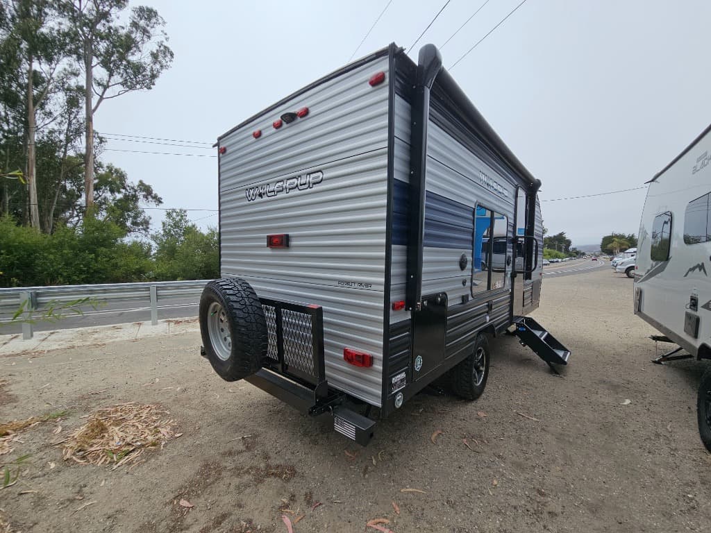 2021 Forest River 2021 Forest River Cherokee Wolf Pup - thumbnail 2