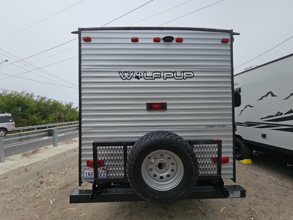 2021 Forest River 2021 Forest River Cherokee Wolf Pup - thumbnail 3