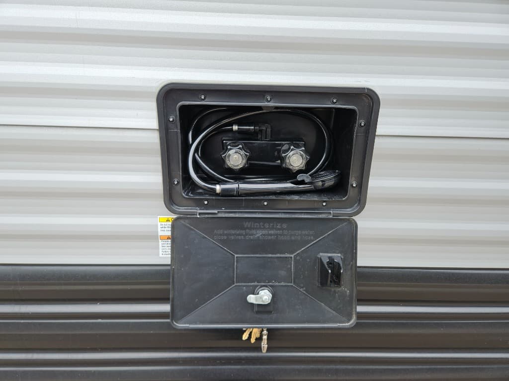 2021 Forest River 2021 Forest River Cherokee Wolf Pup - thumbnail 38