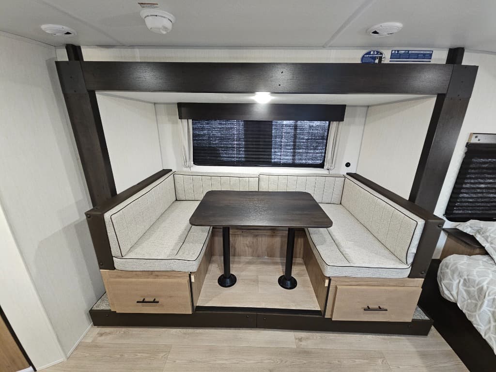 2025 Forest River 2025 Forest River Cherokee Wolf Pup - thumbnail 13