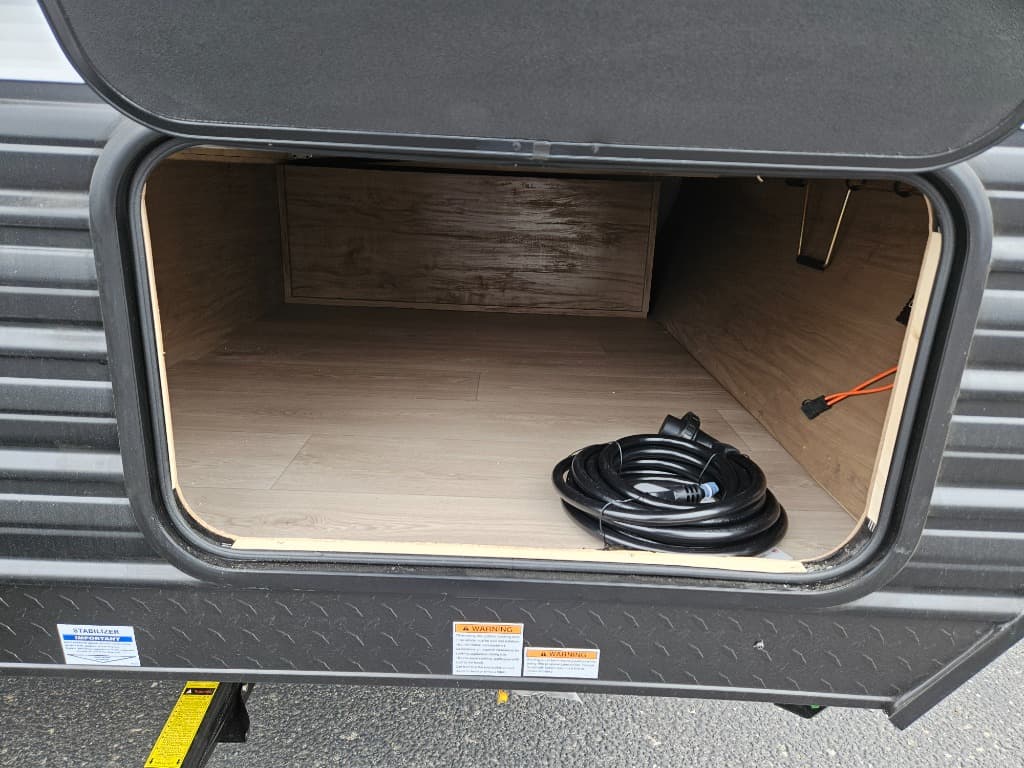 2025 Forest River 2025 Forest River Cherokee Wolf Pup - thumbnail 33