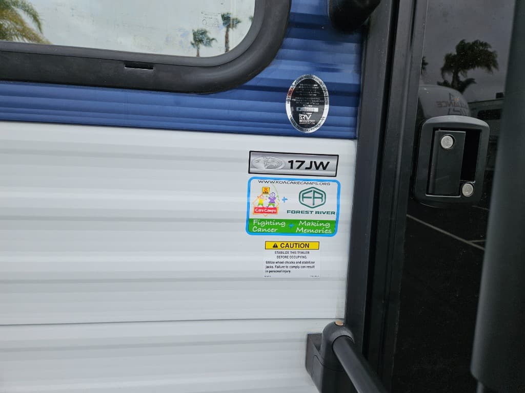 2025 Forest River 2025 Forest River Cherokee Wolf Pup - thumbnail 36