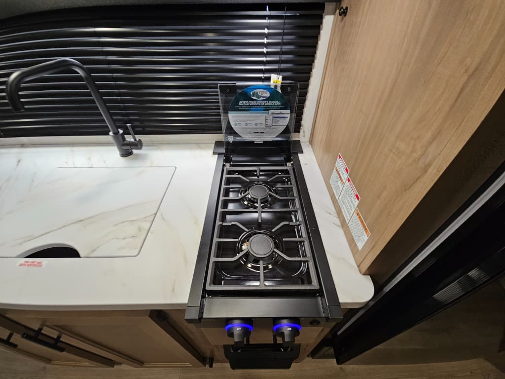 2025 Forest River 2025 Forest River Cherokee Wolf Pup - thumbnail 18