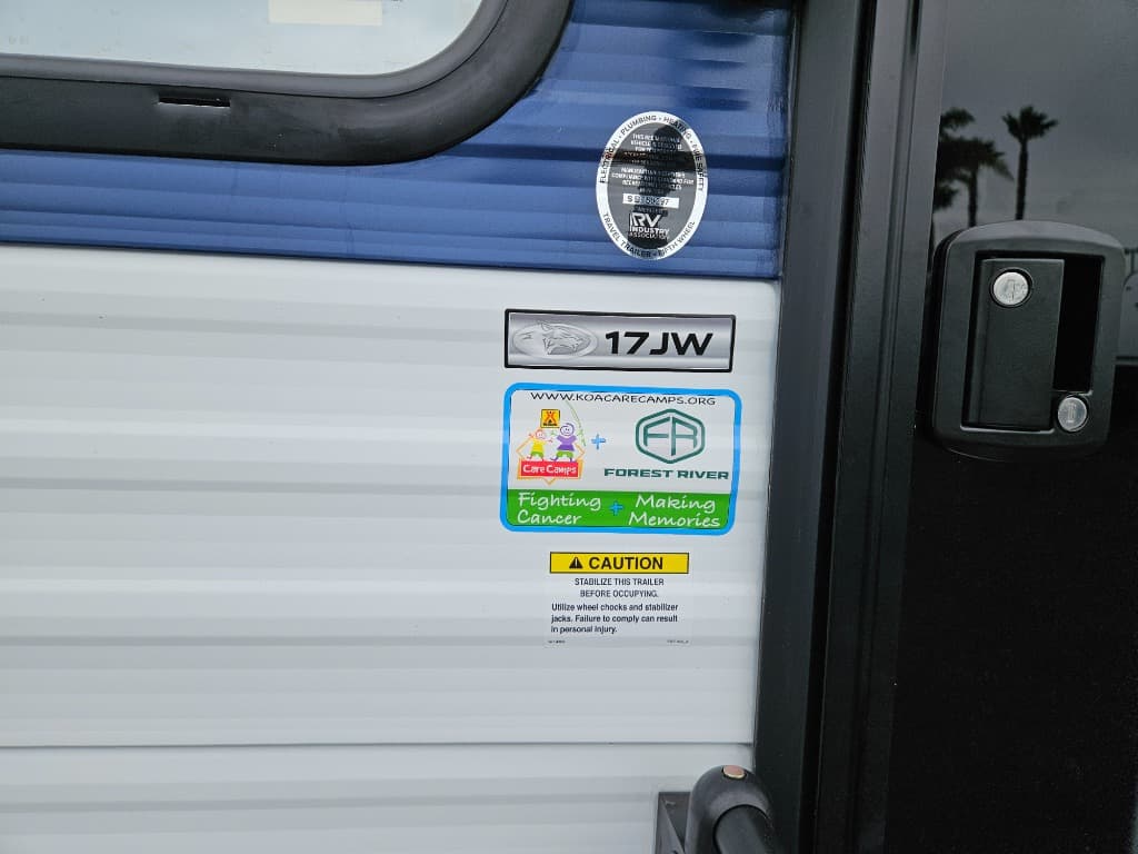 2025 Forest River 2025 Forest River Cherokee Wolf Pup - thumbnail 36