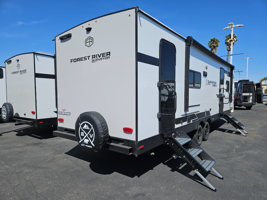 2025 Forest River 2025 Forest River Surveyor Legend - thumbnail 4