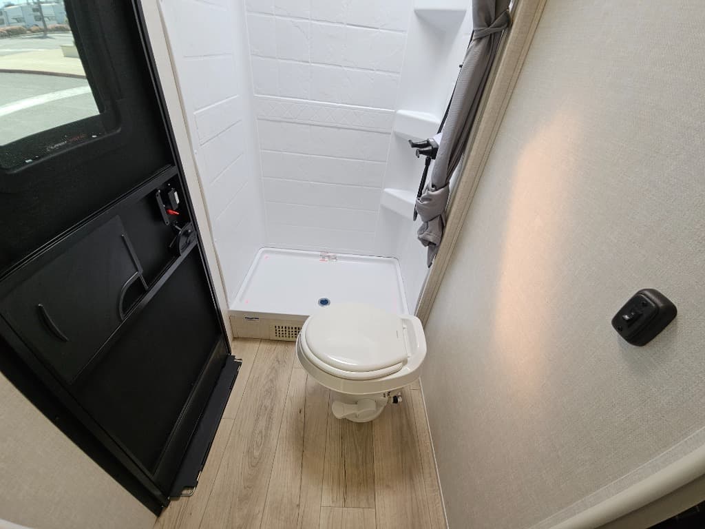 2025 Forest River 2025 Forest River Surveyor Legend - thumbnail 22