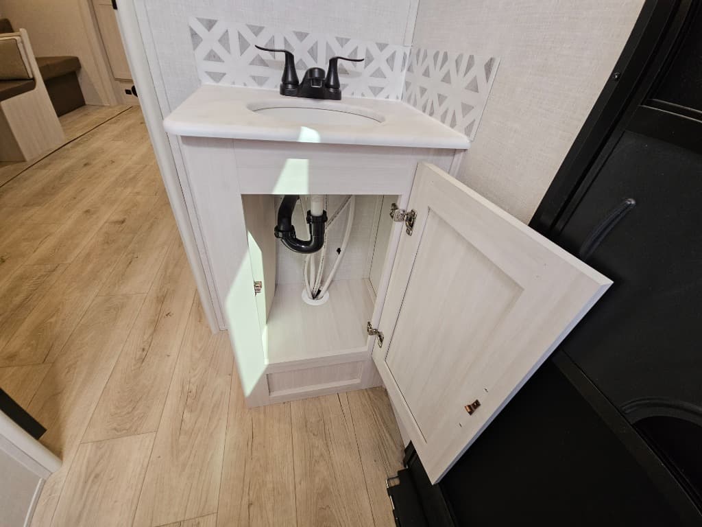 2025 Forest River 2025 Forest River Surveyor Legend - thumbnail 26