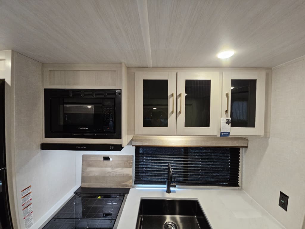 2025 Forest River 2025 Forest River Surveyor Legend - thumbnail 28