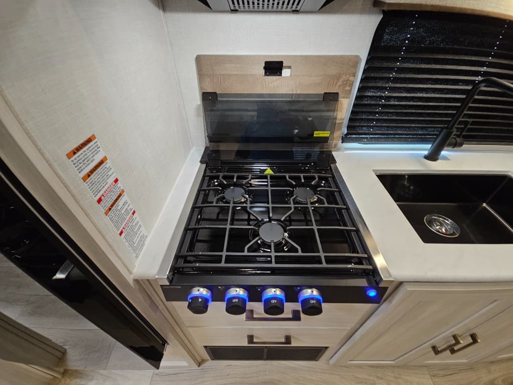 2025 Forest River 2025 Forest River Surveyor Legend - thumbnail 35