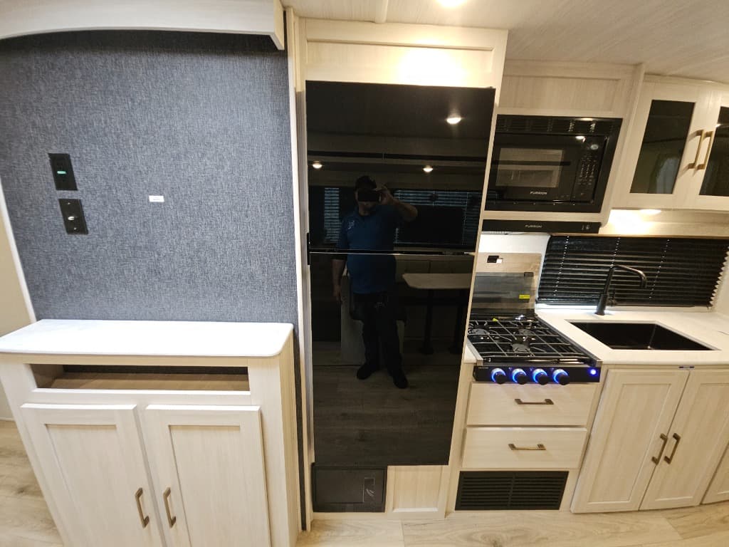 2025 Forest River 2025 Forest River Surveyor Legend - thumbnail 38