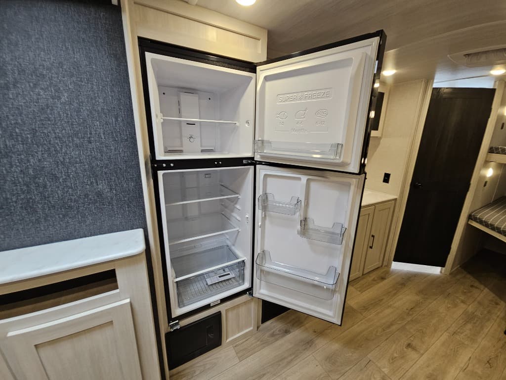 2025 Forest River 2025 Forest River Surveyor Legend - thumbnail 39