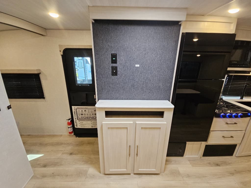 2025 Forest River 2025 Forest River Surveyor Legend - thumbnail 40