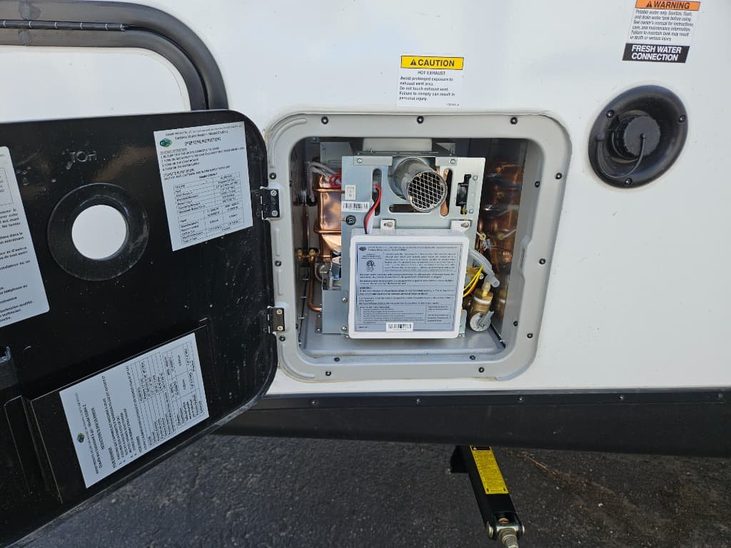 2025 Forest River 2025 Forest River Surveyor Legend - thumbnail 73