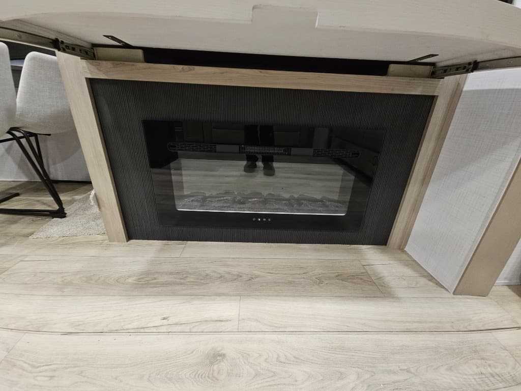 2025 Forest River 2025 Forest River Flagstaff Classic - thumbnail 13