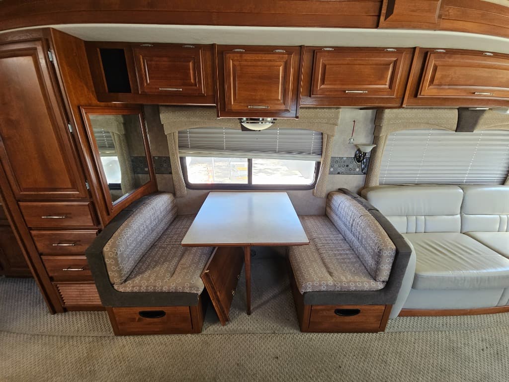 2007 Fleetwood 2007 Fleetwood Discovery - thumbnail 20