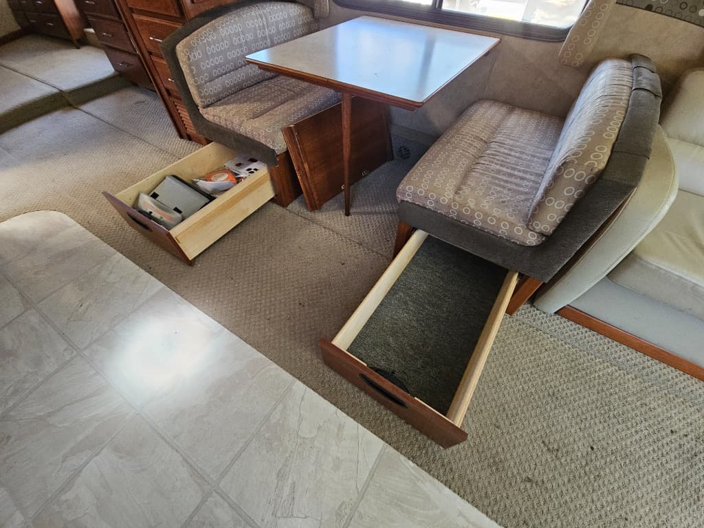 2007 Fleetwood 2007 Fleetwood Discovery - thumbnail 22