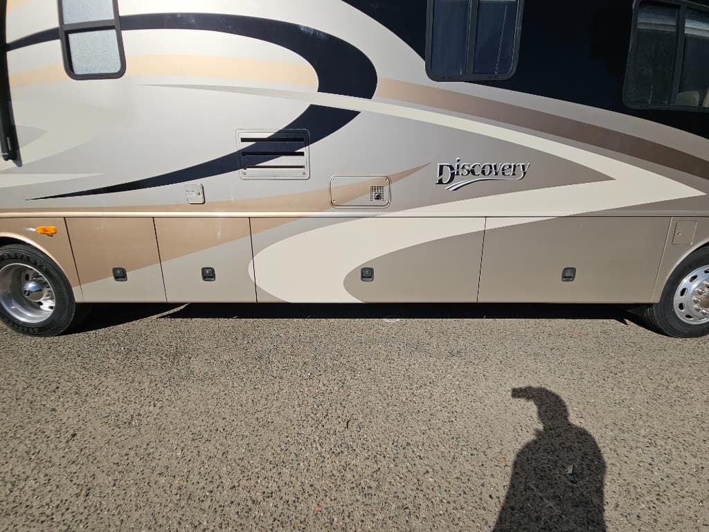 2007 Fleetwood 2007 Fleetwood Discovery - thumbnail 56
