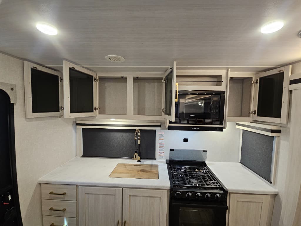 2025 Forest River 2025 Forest River Surveyor Legend - thumbnail 10