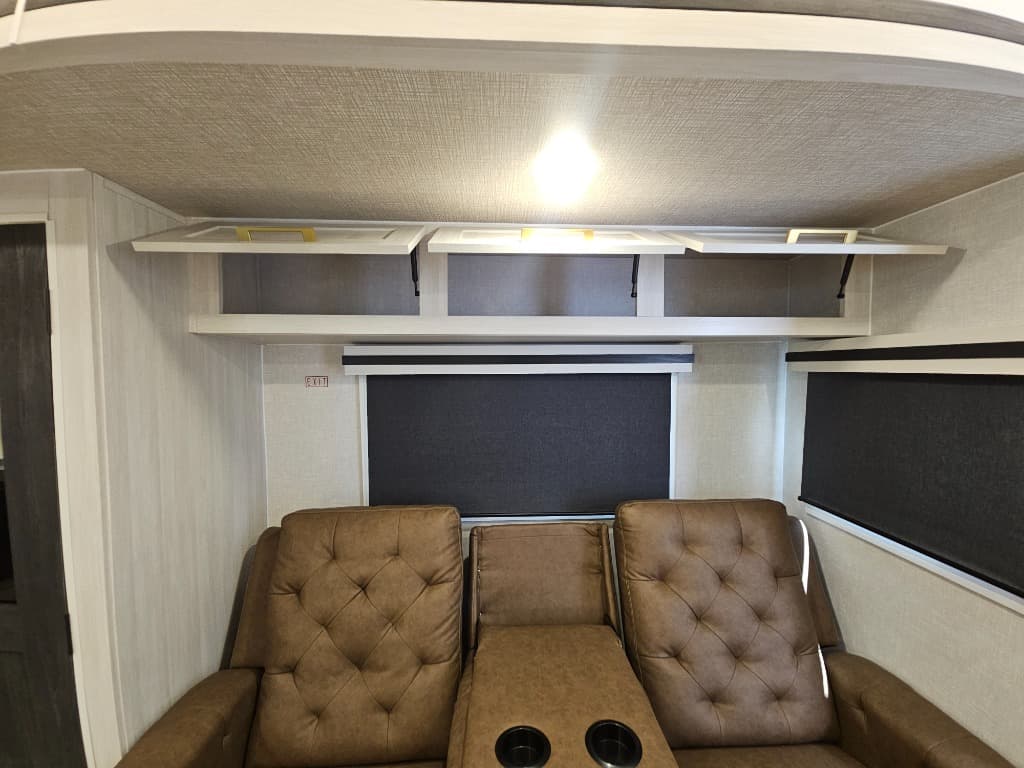 2025 Forest River 2025 Forest River Surveyor Legend - thumbnail 30