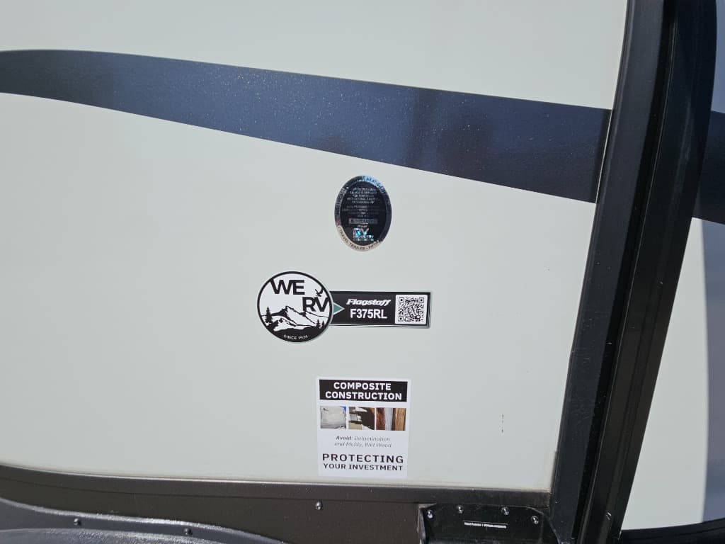 2025 Forest River 2025 Forest River Flagstaff Classic - thumbnail 51