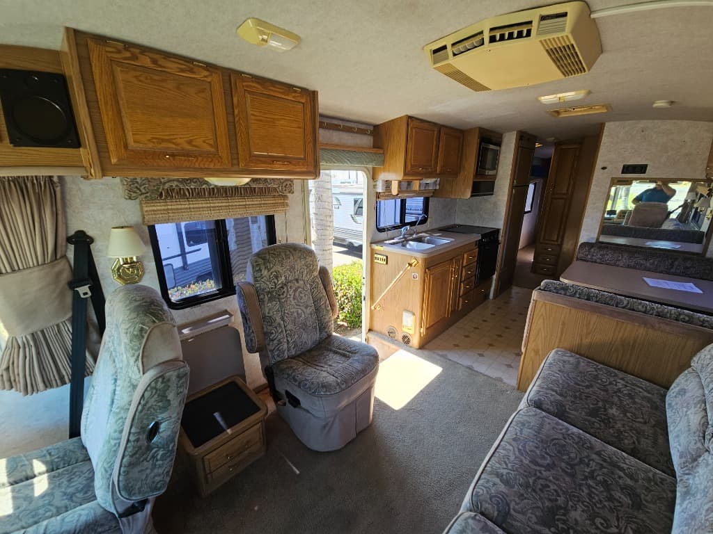 1997 Fleetwood 1997 Fleetwood Bounder - thumbnail 8