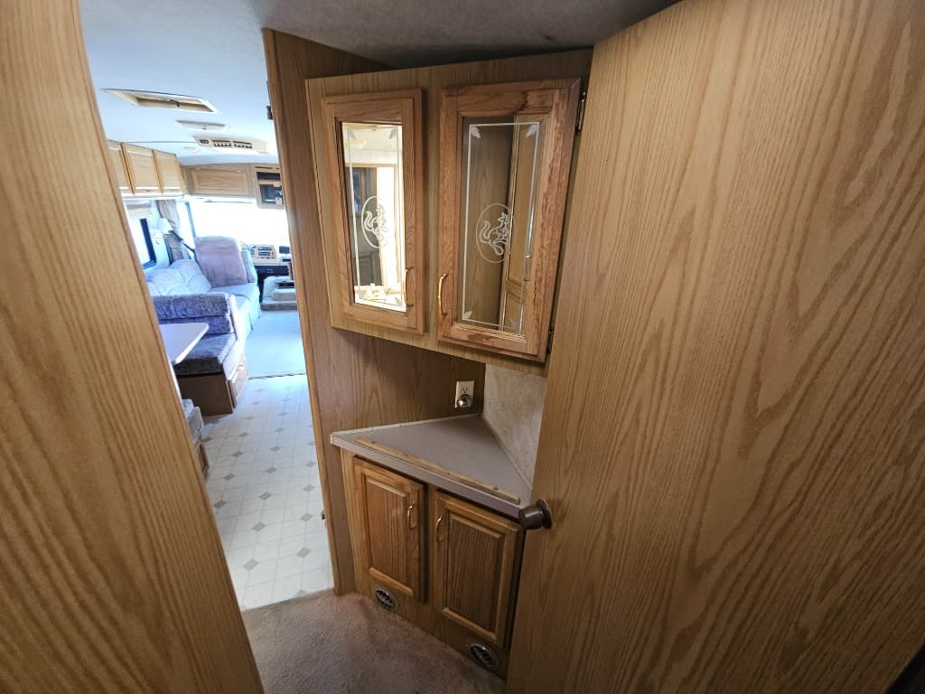 1997 Fleetwood 1997 Fleetwood Bounder - thumbnail 37