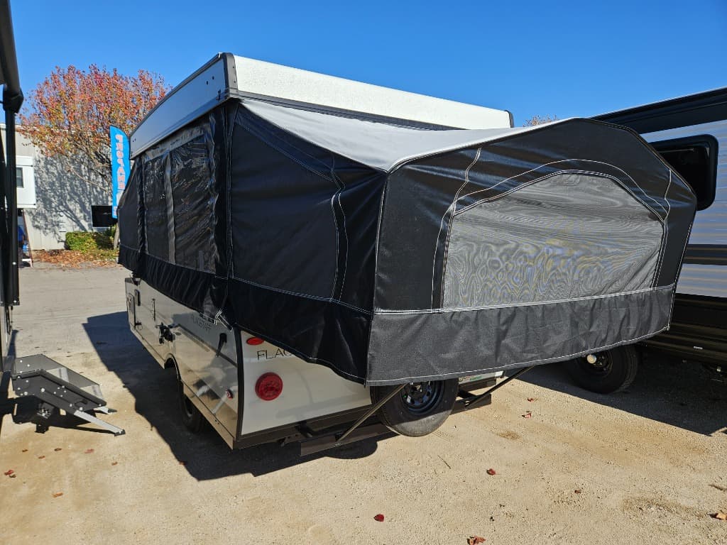 2025 Forest River 2025 Forest River Flagstaff Mac Series Folding - thumbnail 4