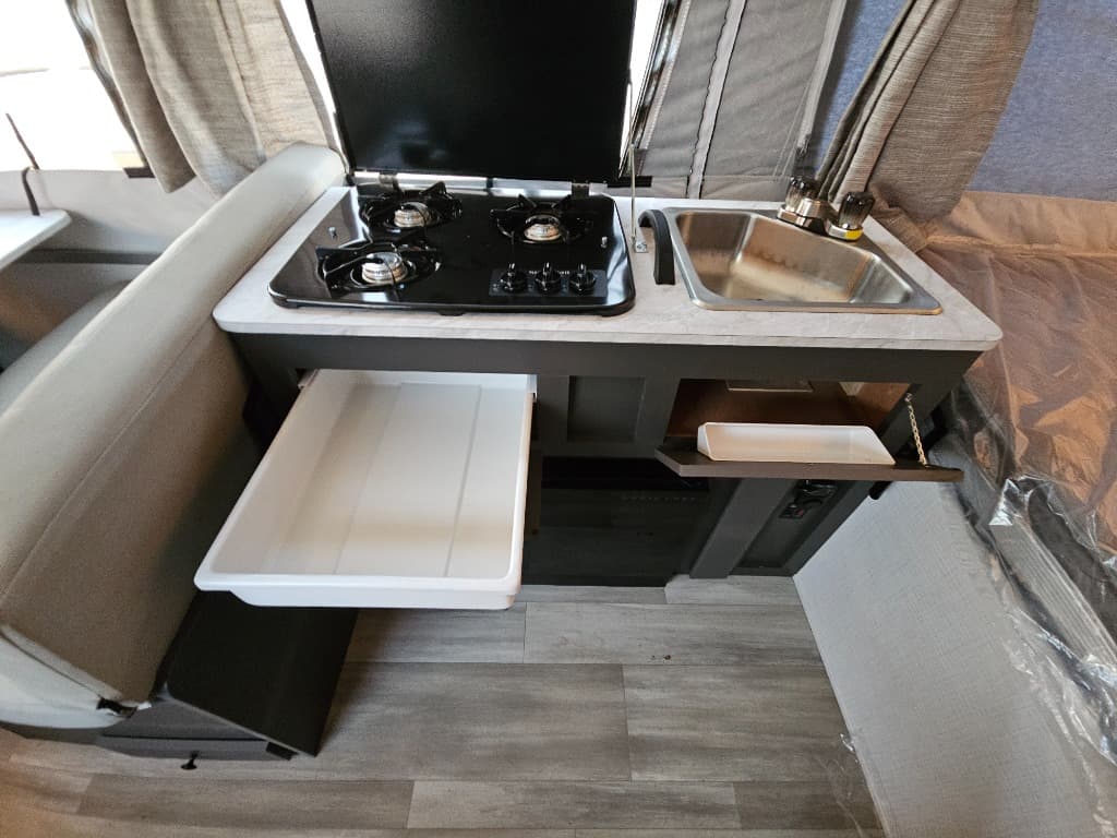 2025 Forest River 2025 Forest River Flagstaff Mac Series Folding - thumbnail 19