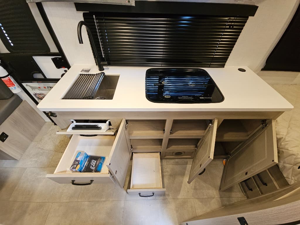 2025 Forest River 2025 Forest River Flagstaff E-Pro - thumbnail 22