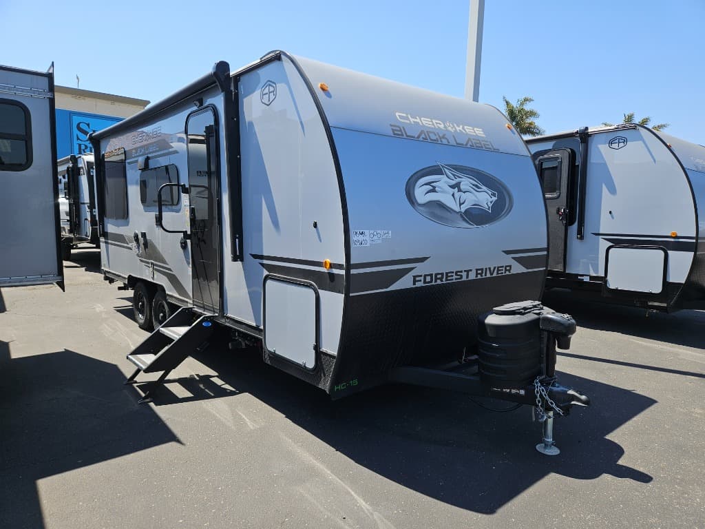 2026 Forest River Cherokee Grey Wolf Black Label 19SMBL